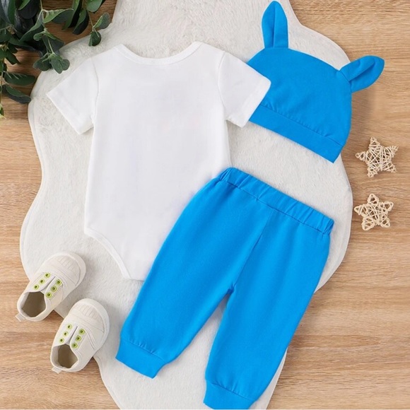 First Easter Outfit - Picture 2 of 2